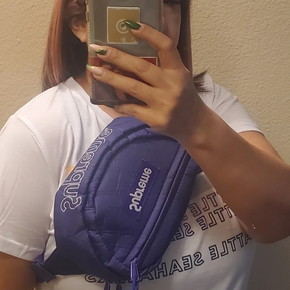 Supreme waist bag 💜 - Picture 6 of 6